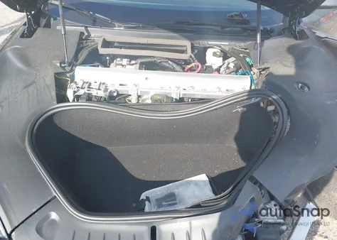 2025 Tesla Model S Rear-Wheel Drive z USA, uszkodzony, nr VIN 5YJSA1E58SF551099